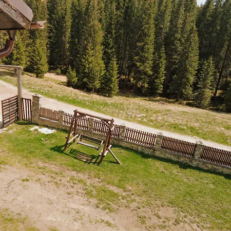 Laptici - Statiunea Pestera-padina, Bucegi Lodge