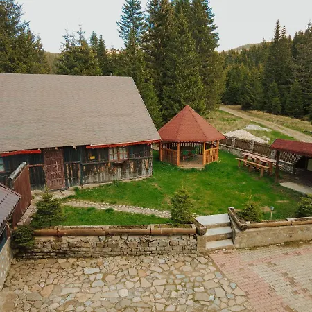 Lodge Laptici - Statiunea Pestera-padina, Bucegi Sinaia