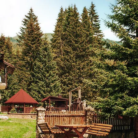 Laptici - Statiunea Pestera-padina, Bucegi Lodge *