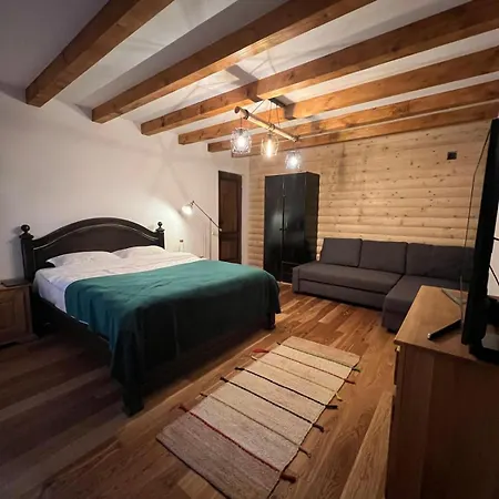 Laptici - Statiunea Pestera-padina, Bucegi Lodge